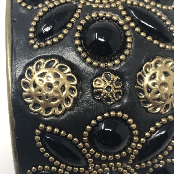 Y2K Artisan Fair Trade Women's Large Metal Floral Bracelet Cuff - Picture 5 of 6